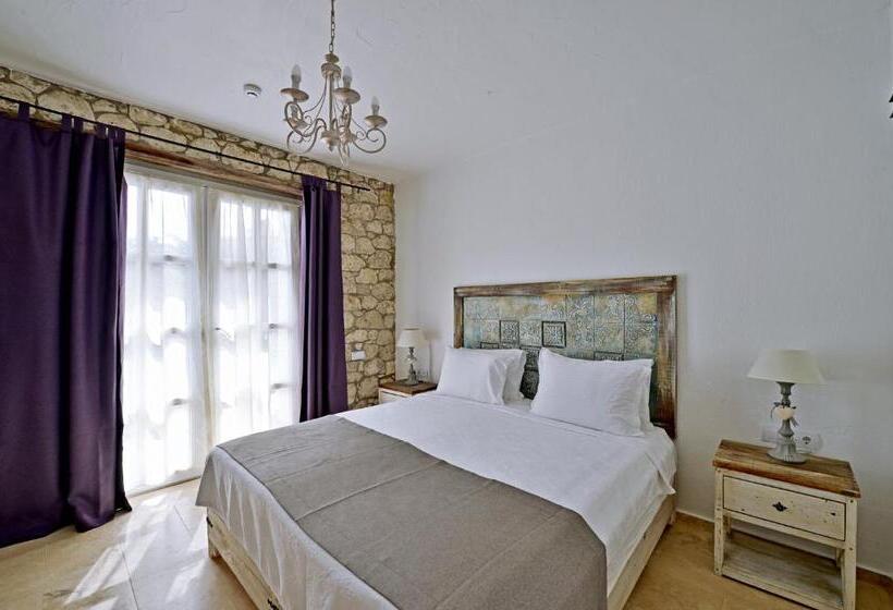 クラシックルーム, Bay C