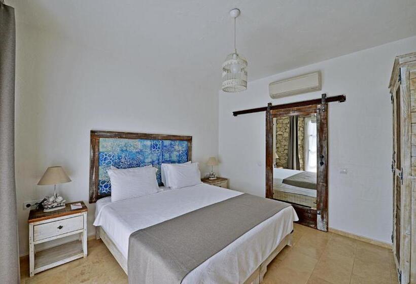 クラシックルーム, Bay C