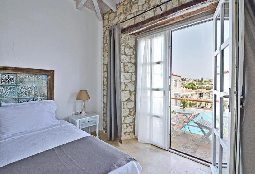 デラックスルーム, Bay C