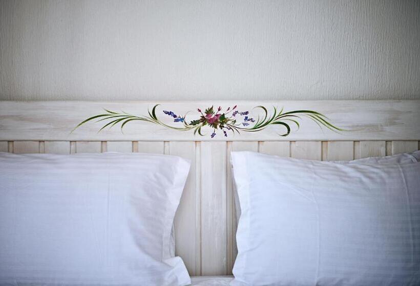 ジュニアスイート, Bay C