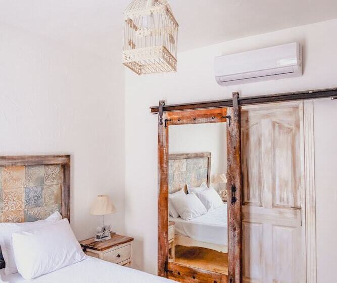 クラシックルーム, Bay C