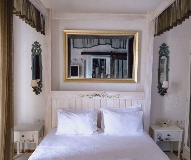 デラックスルーム, Bay C