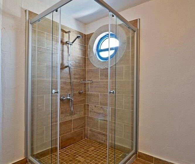 ジュニアスイート, Bay C