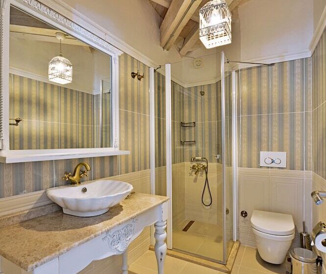 ジュニアスイート, Bay C