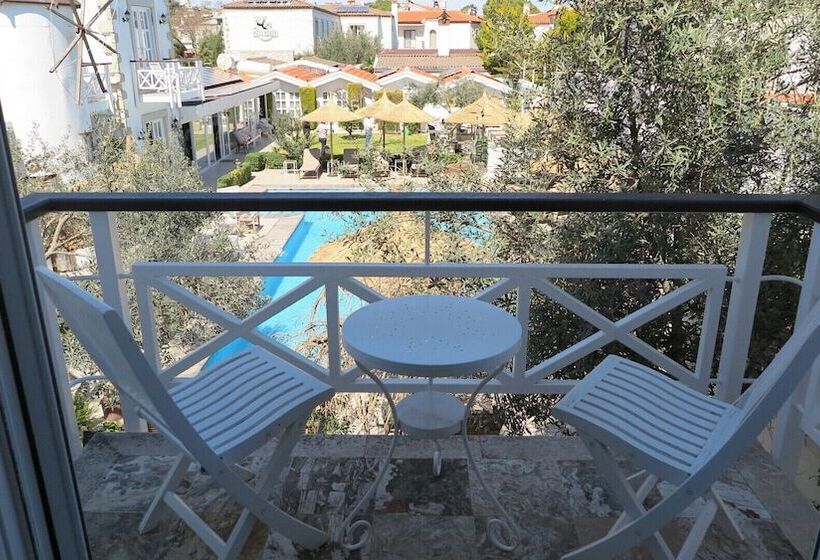 ジュニアスイート, Bay C