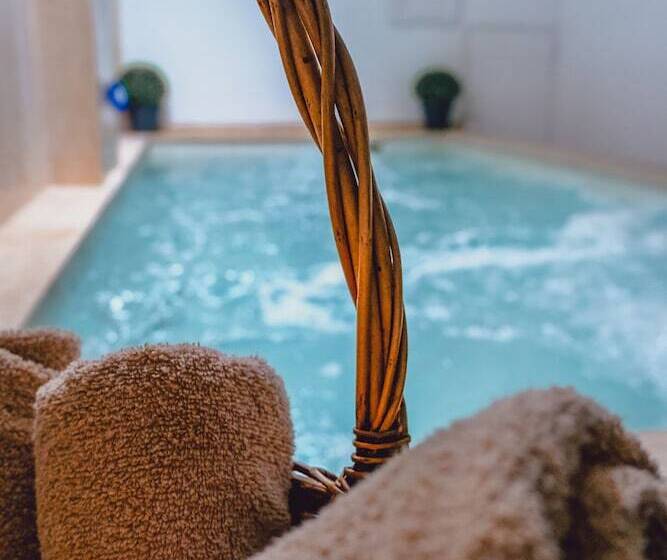 Suite with Pool, Bay C