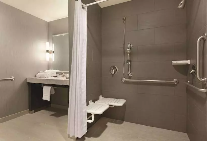 身障者適用スタンダードルーム, Embassy Suites Portland/hillsboro, Oregon