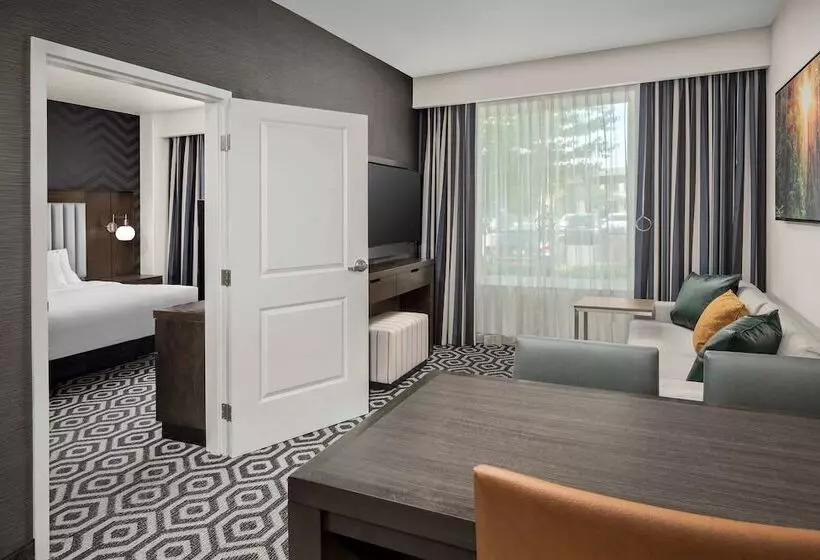 身障者適用スタンダードルーム, Embassy Suites Portland/hillsboro, Oregon