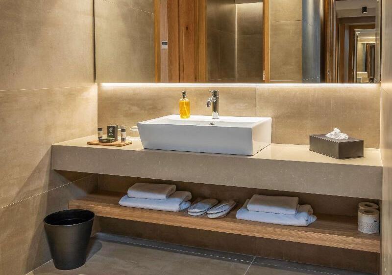 اتاق استاندارد, Kim