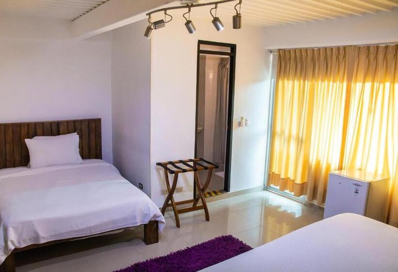 اتاق استاندارد سه نفره, Tangara