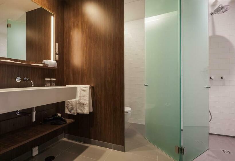 اتاق ساده سه نفره, Vincci Porto