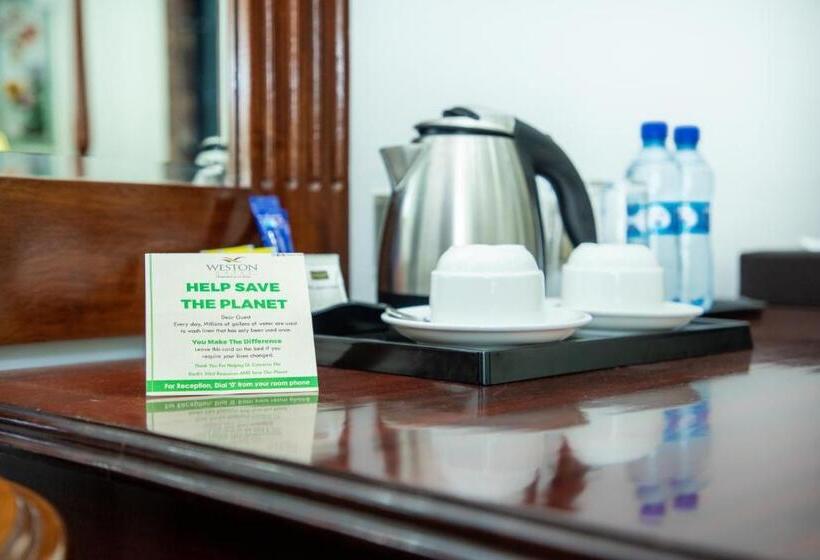 Полулюкс, Weston