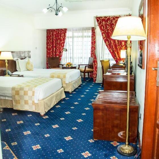 Номер Superior, Weston