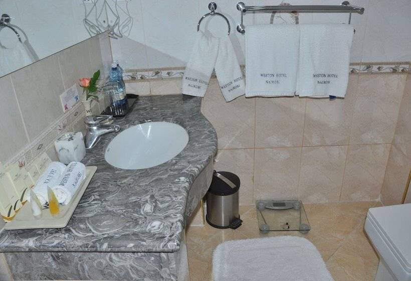 Номер Superior, Weston