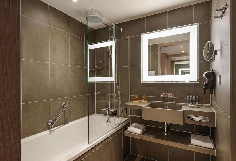 Номер Superior, Novotel München City Arnulfpark