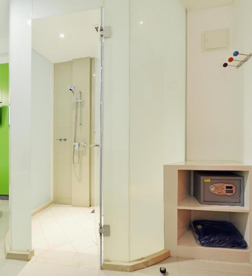 스탠다드 룸, Pop! Hotel Malioboro   Yogyakarta