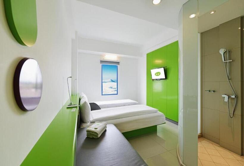 스탠다드 룸, Pop! Hotel Malioboro   Yogyakarta