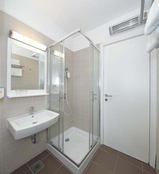 침실 1개 컴포트 아파트, Sunnyside Apartments Petrčane