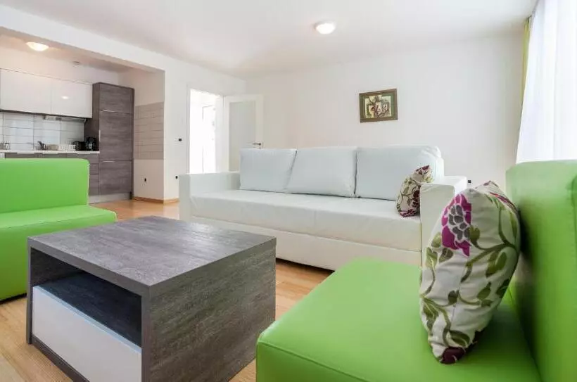 ２ベッドルームアパートメント, Sunnyside Apartments Petrčane