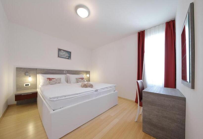 침실 2개 수피리어 아파트, Sunnyside Apartments Petrčane