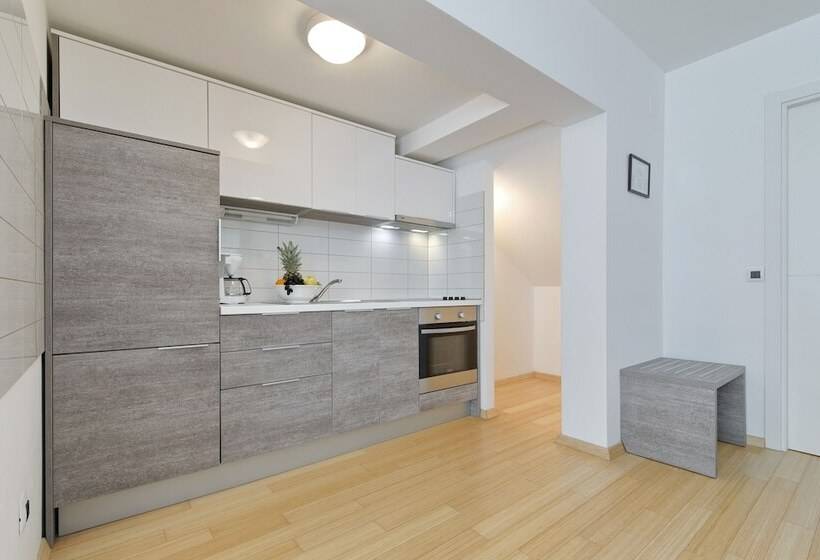 １ベッドルームのコンフォーとアパートメント, Sunnyside Apartments Petrčane