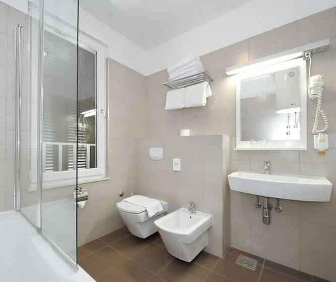 ２ベッドルームのスーペリアアパートメント, Sunnyside Apartments Petrčane