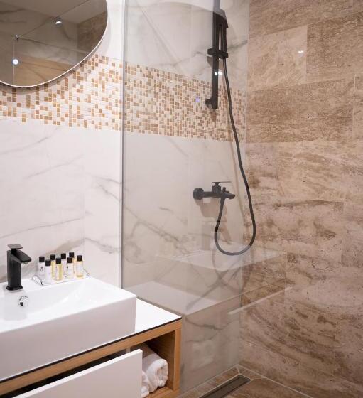 اتاق لوکس, Borovi Forest Resort & Spa