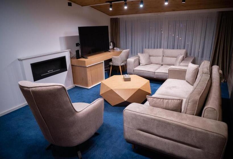 اتاق لوکس, Borovi Forest Resort & Spa