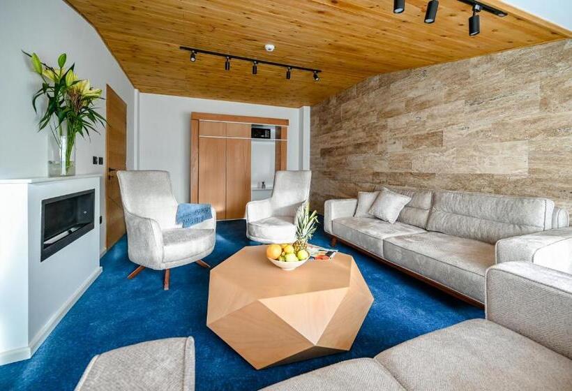 سوییت لوکس, Borovi Forest Resort & Spa