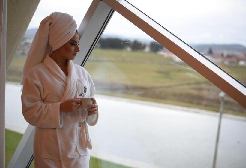 اتاق لوکس, Borovi Forest Resort & Spa
