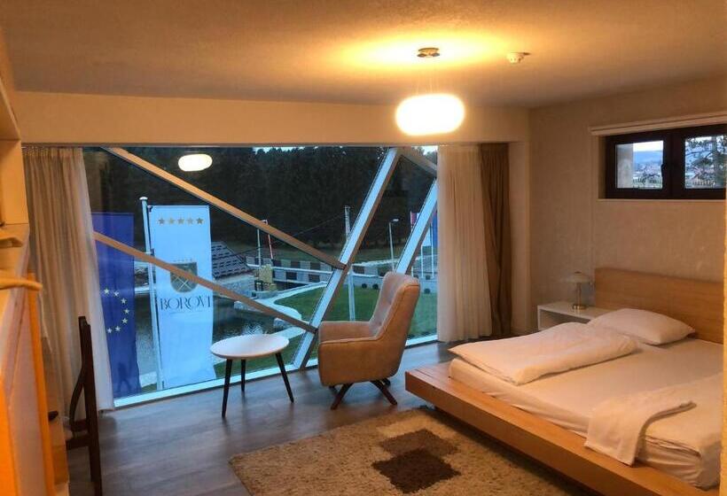 اتاق لوکس, Borovi Forest Resort & Spa