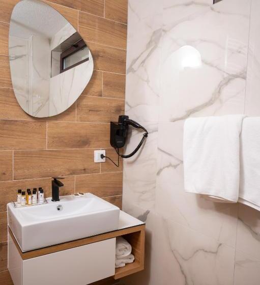 سوییت, Borovi Forest Resort & Spa