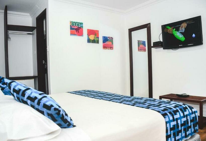 חדר סטנדרט, Kamani Florencia