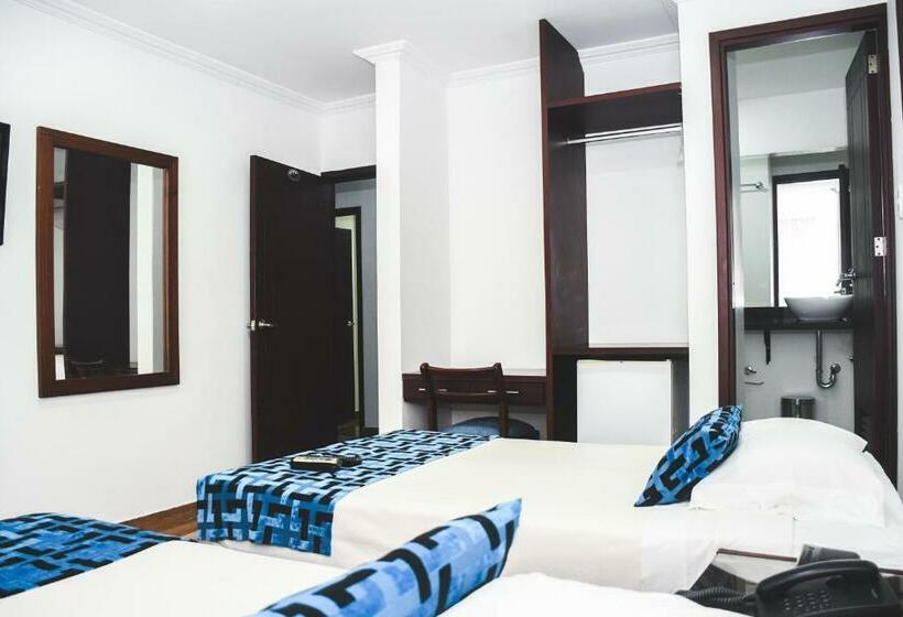 חדר סטנדרט, Kamani Florencia