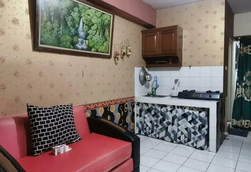 Huoneisto 2 Makuuhuonetta, Arsakha 001 Apartemen Cibubur Village By Nara Property