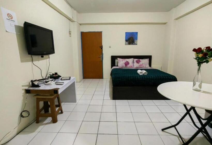 Студия Стандарт, Arsakha 001 Apartemen Cibubur Village By Nara Property