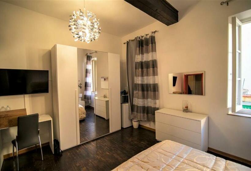 اتاق استاندارد, Le Stanze Dei Ghibellini