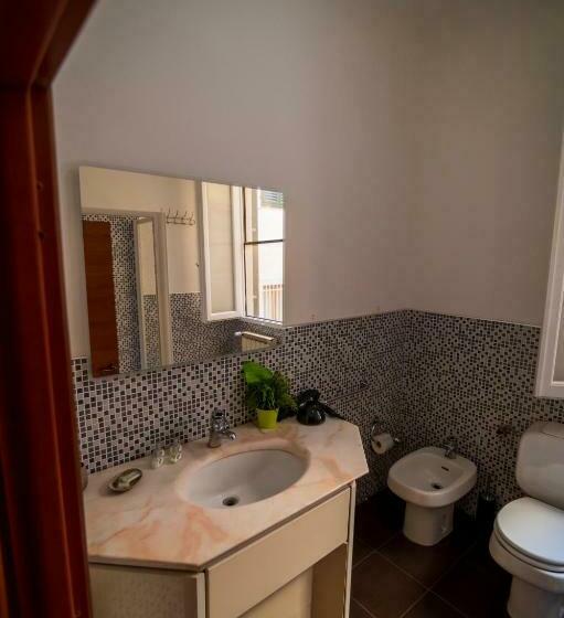 اتاق استاندارد, Le Stanze Dei Ghibellini