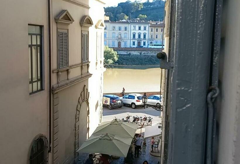 اتاق سوپریور, Le Stanze Dei Ghibellini