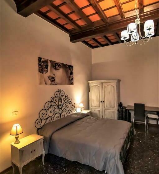 اتاق سوپریور, Le Stanze Dei Ghibellini