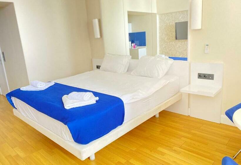 استودیوی استاندارد با چشم‌انداز دریا, Guesthouse At The Sea