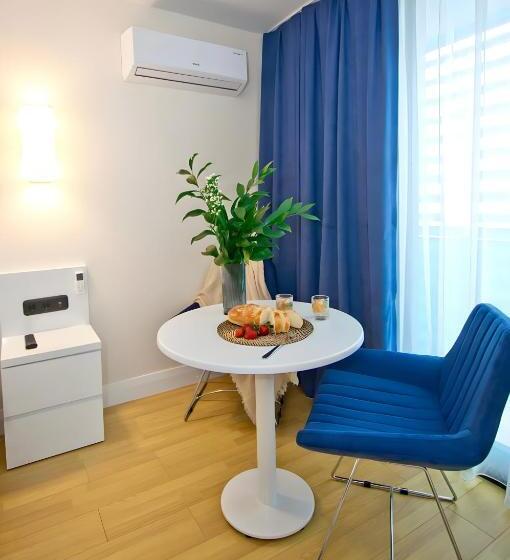 استودیوی استاندارد با چشم‌انداز دریا, Guesthouse At The Sea