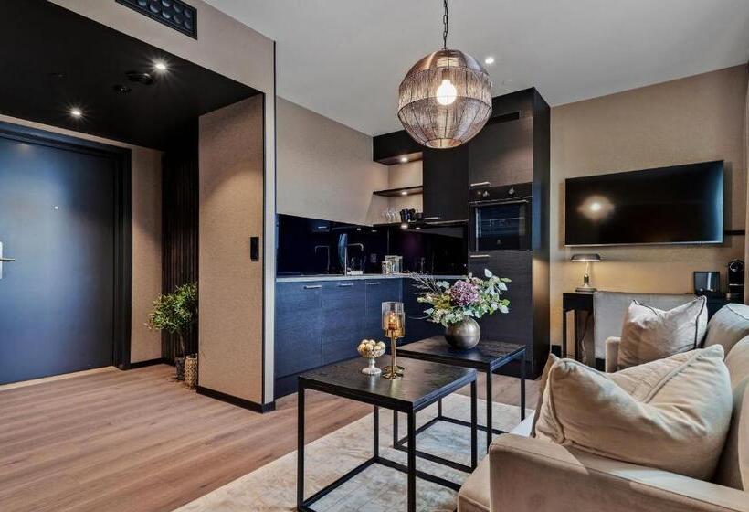 استودیوی استاندارد, Origo Leilighetshotell  øvre Storgate 5