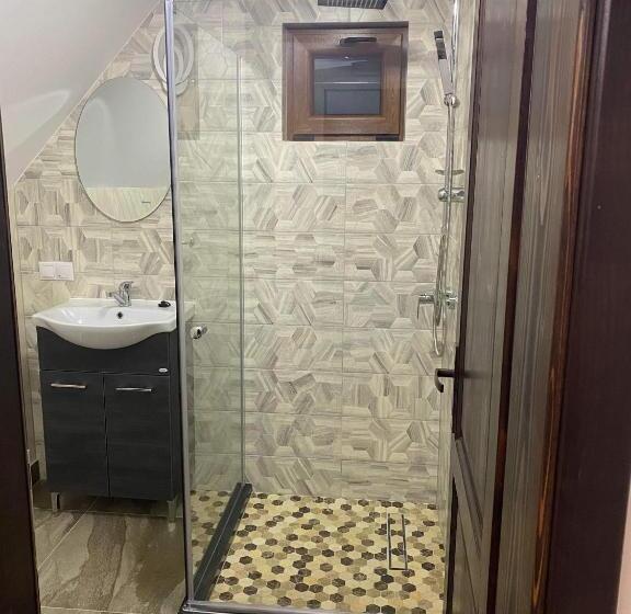 חדר סטנדרט, Acasa La Tulucu