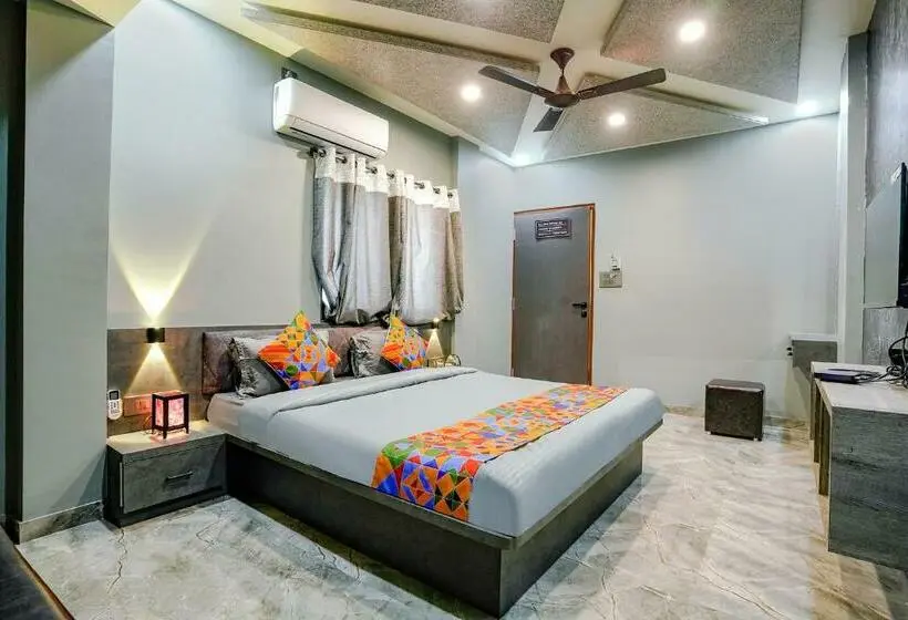 اتاق لوکس, Fabhotel Viva House   Talegaon