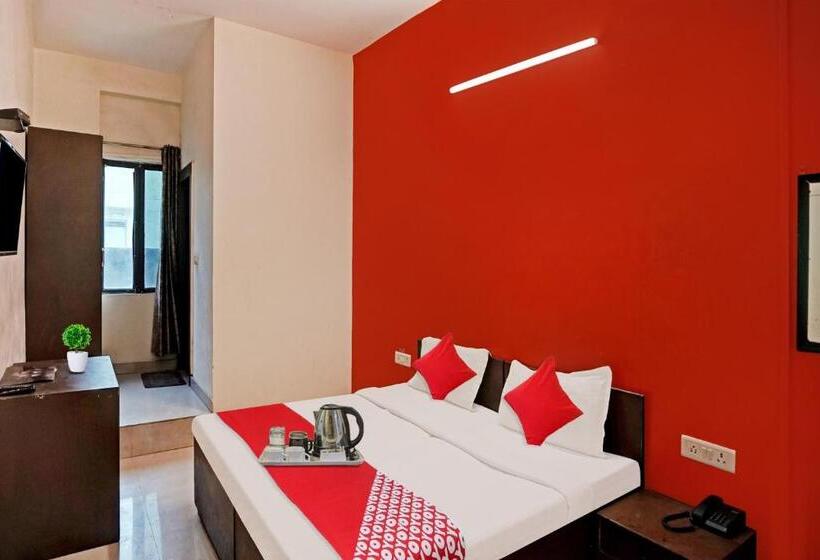 غرفة كلاسيكية ثلاثية, Oyo Flagship 70192 Shakun Palace