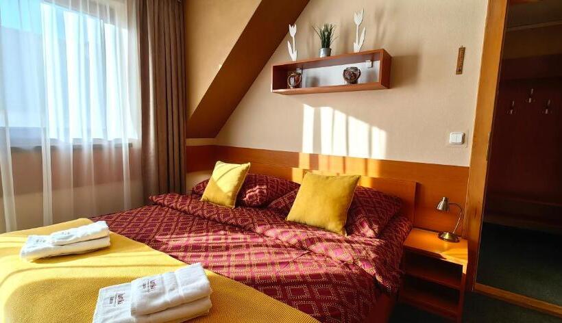 带2个卧室的公寓, Jurika Liptov