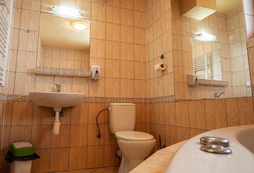 복층 룸, Jurika Liptov