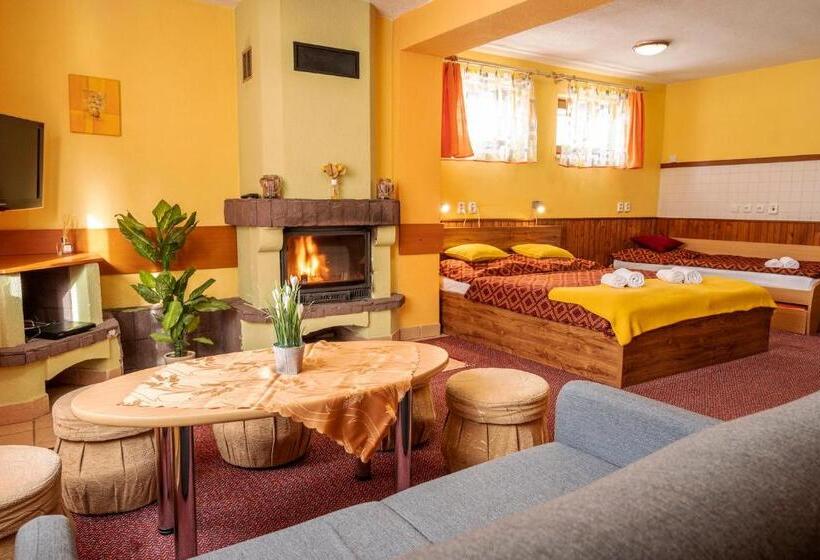 复式房间, Jurika Liptov