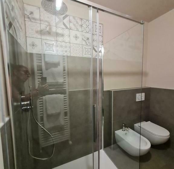 סוויטה, La Pajassa 22